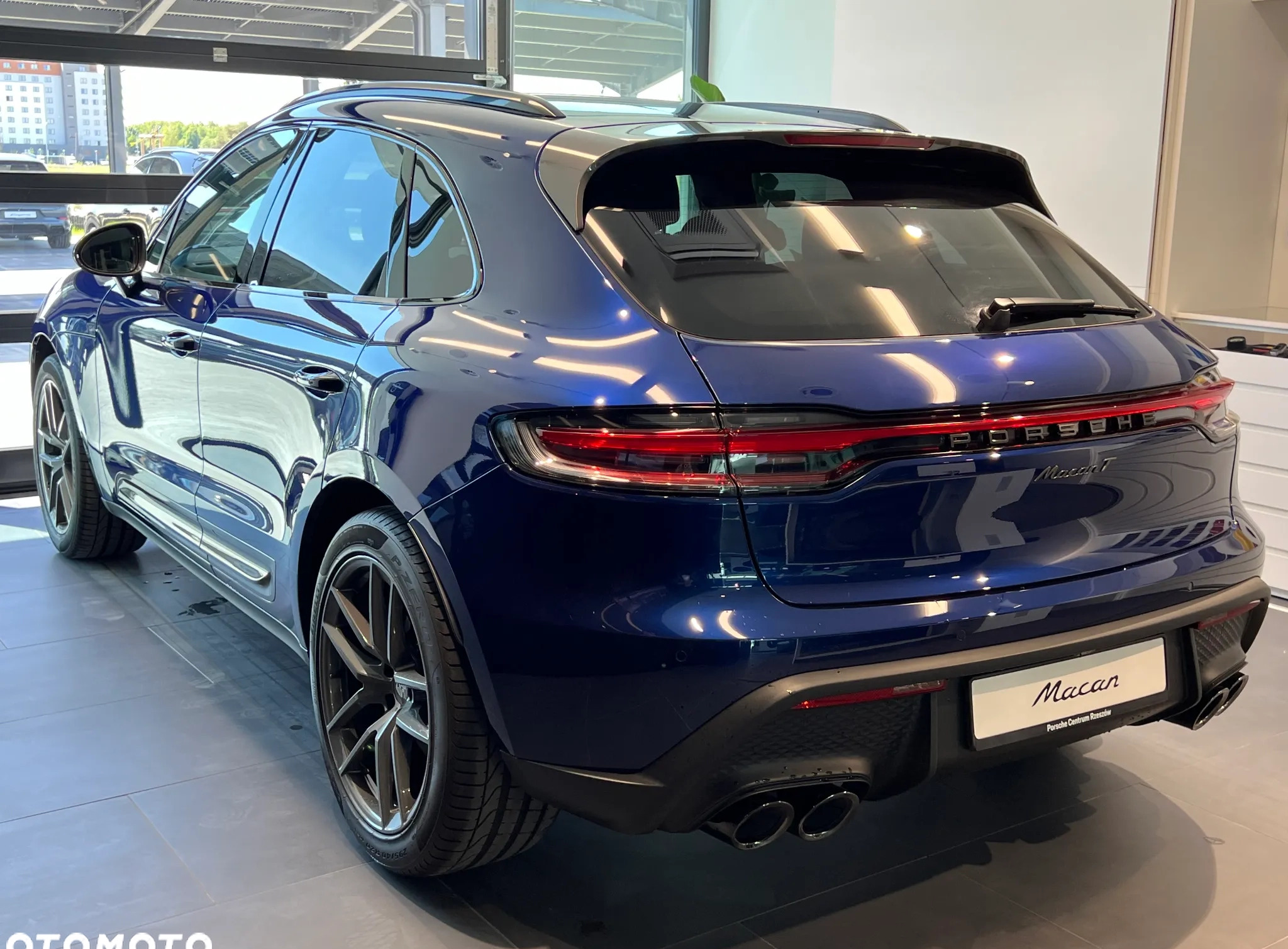 Porsche Macan cena 356007 przebieg: 10, rok produkcji 2024 z Bobolice małe 29